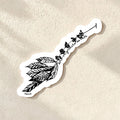 Chévereh black and white vinyl sticker of a coffee branch with beans and leaves, featuring Spanish text "Solo un granito de café". Waterproof glossy finish.