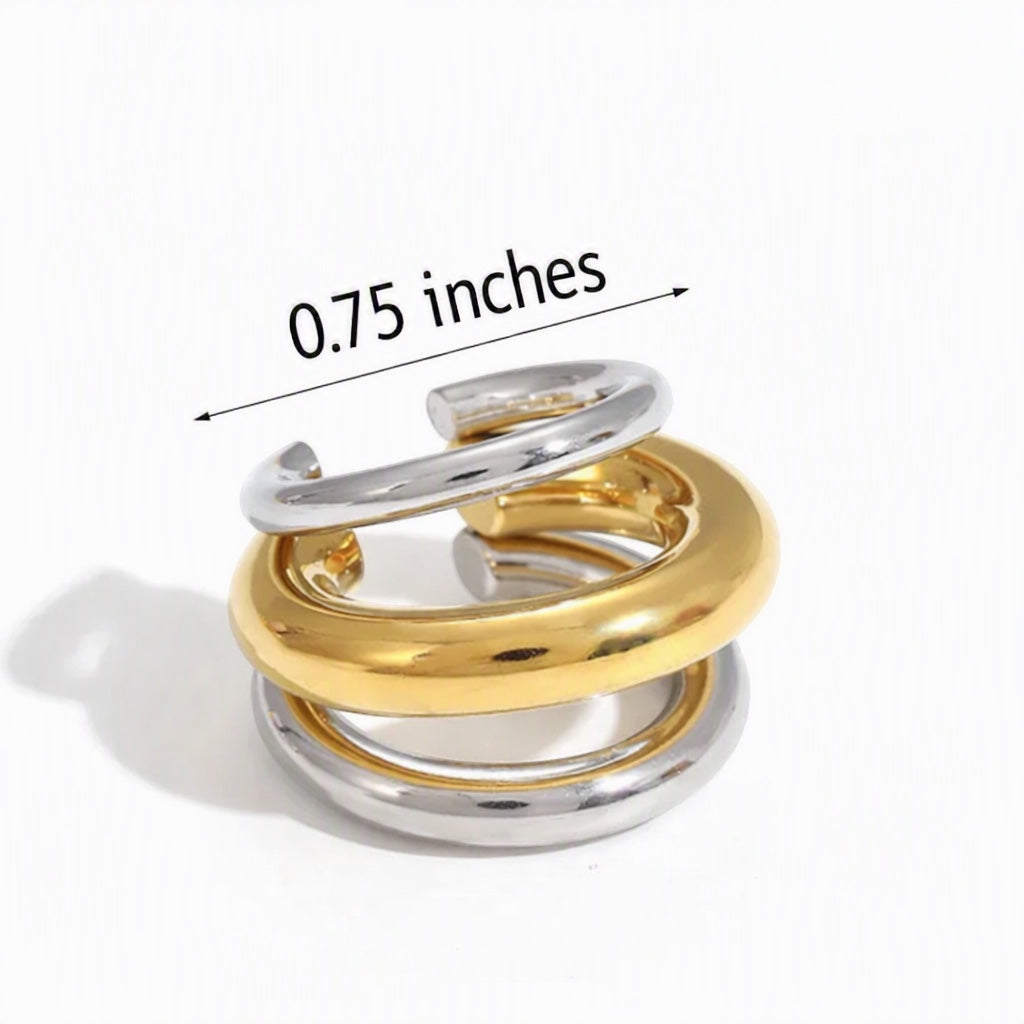 Chévereh minimalist ear cuff set in gold and silver stainless steel with a 0.75 inch open-hoop design.